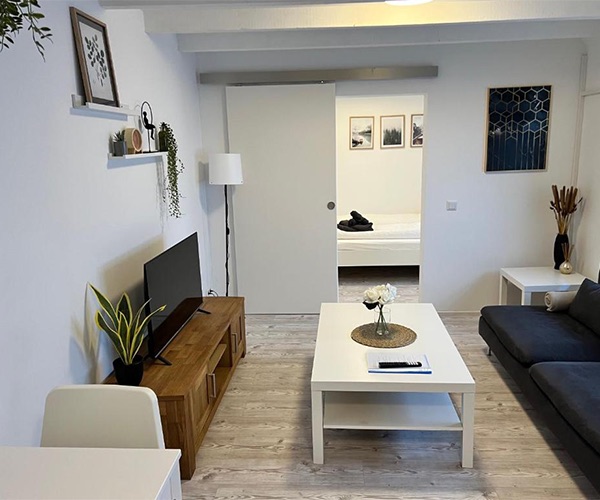 Apartment Hubi 3 in Krefeld – 2-Zimmer-Apartment mit Klimaanlage in jedem Raum